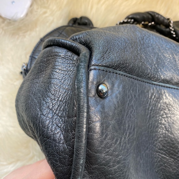 Pre loved authentic Chanel bag - Picture 6 of 15